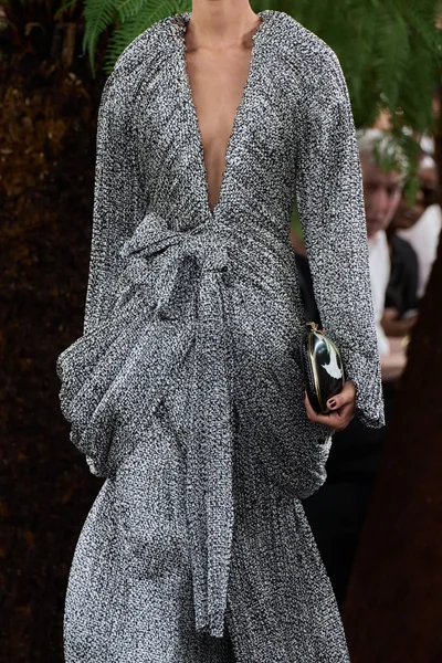 Look 35